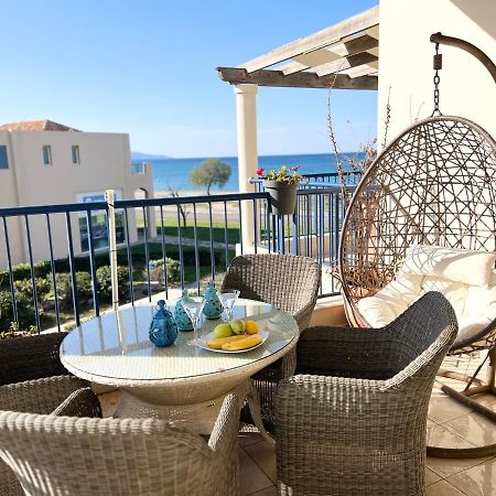 Odyssey Beach Front Apartment Chania  Exteriör bild