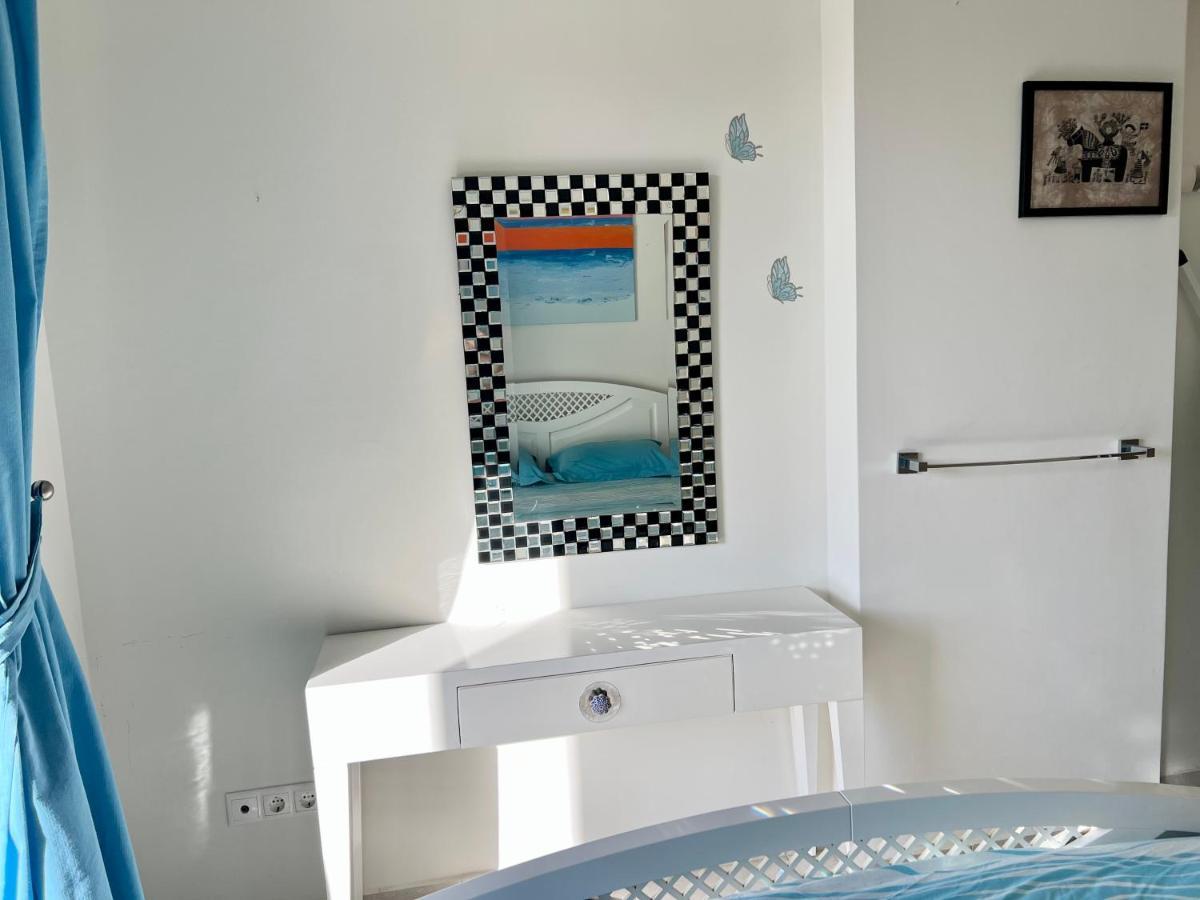 Odyssey Beach Front Apartment Chania  Exteriör bild